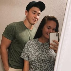 Meet your Posher, Louayne